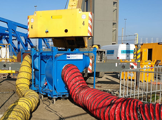 FV900-S2-estrazione-aria-cantiere Estrattori Nolo Climat assistono durante la manutenzione di una diga