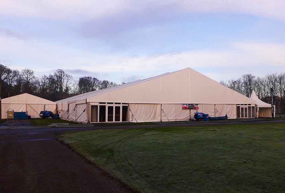 Noleggio riscaldamento per i centri di test impegnati nella lotta al Covid