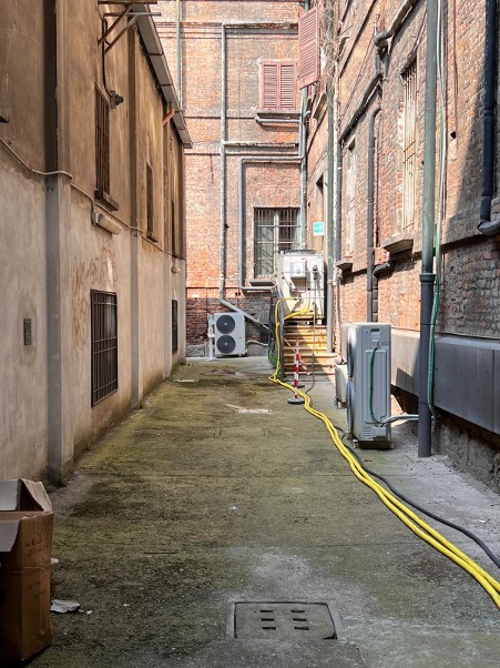 Air conditioning outer unit